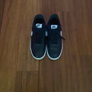 Men's Nike Court Vision Low Sneakers size 8.0